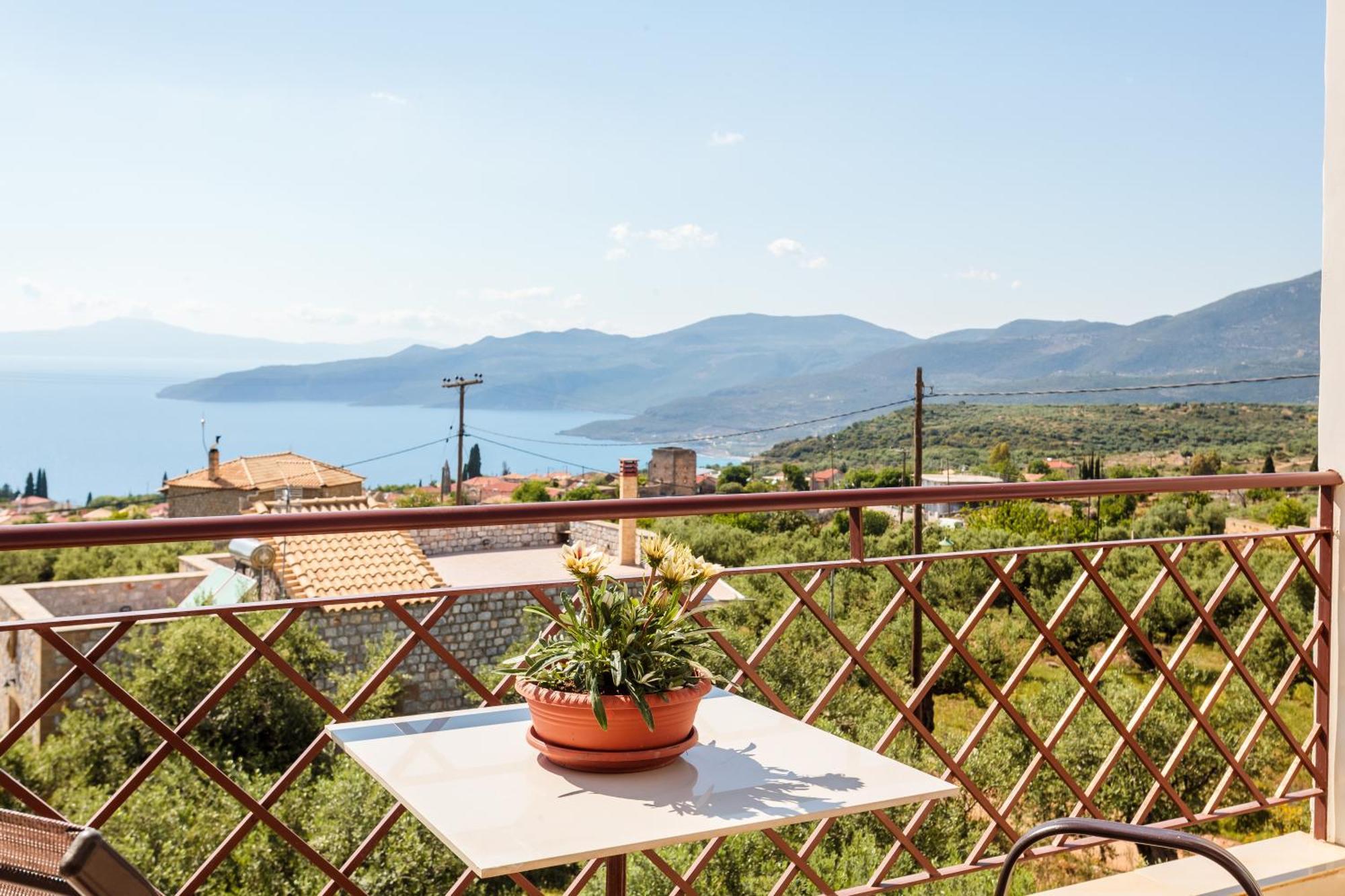 Villa Armonia, Sunset View And Relaxing Beach Vibe Proástion 外观 照片